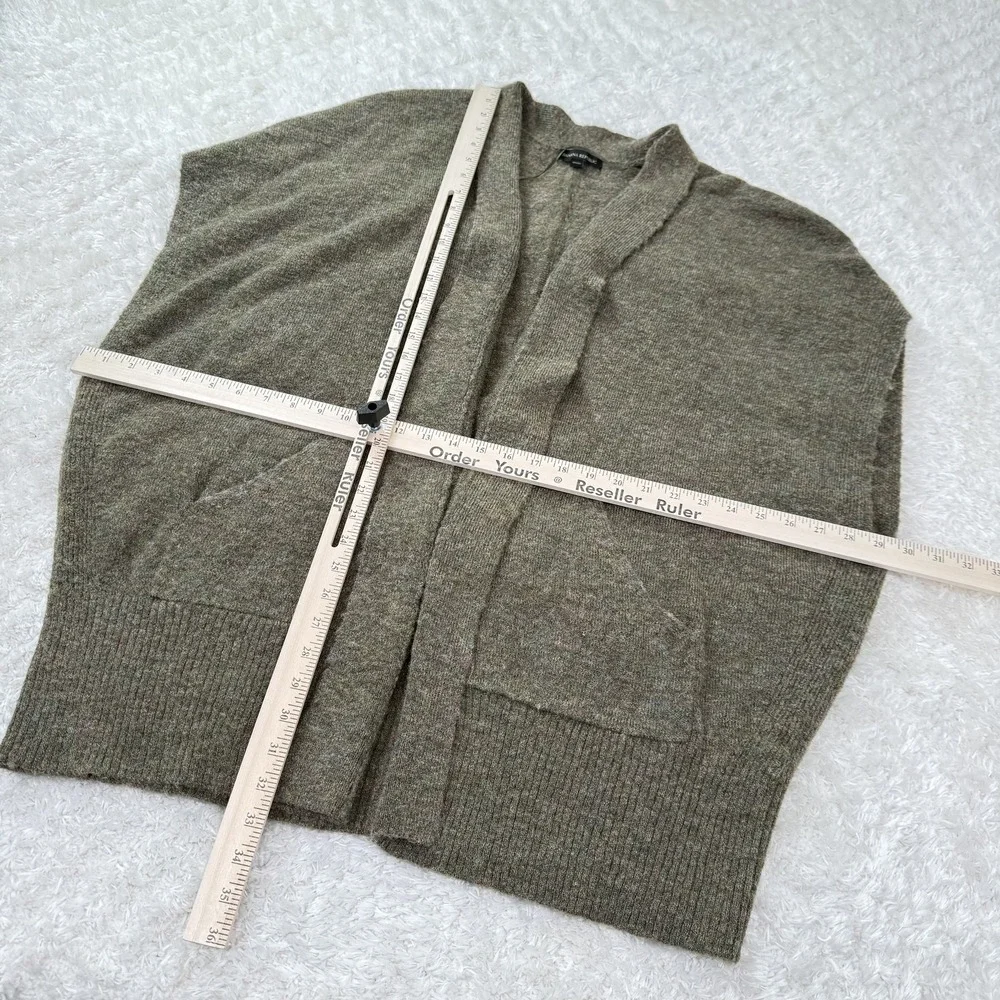 Banana Republic Sweater Womens Medium Large Cardigan Wool Cocoon Pockets Pullove - Picture 3 of 12